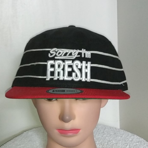 New Era fitted cap - Picture 1 of 8